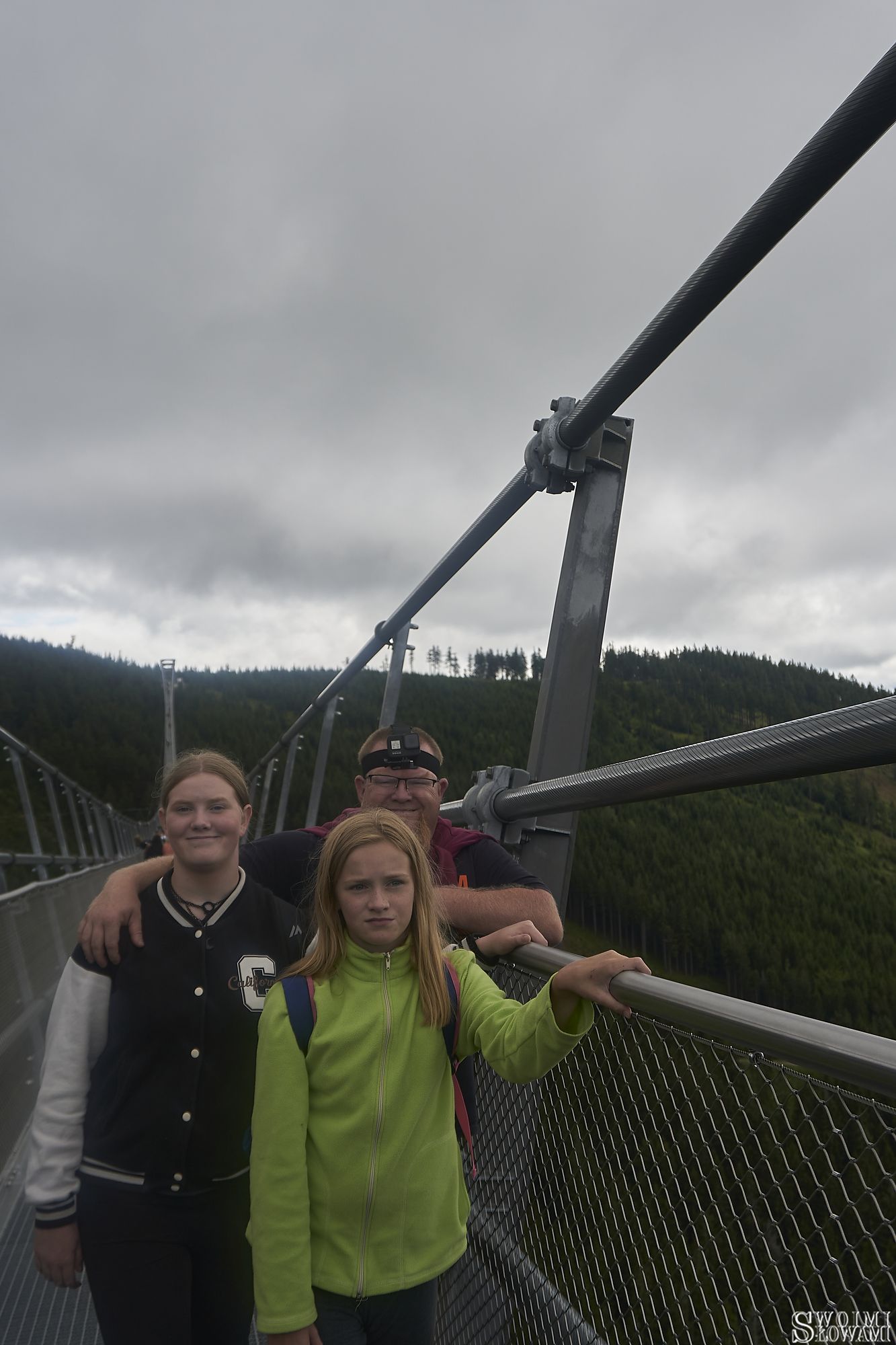 SkyBridge Skalne Miasto 98.jpg